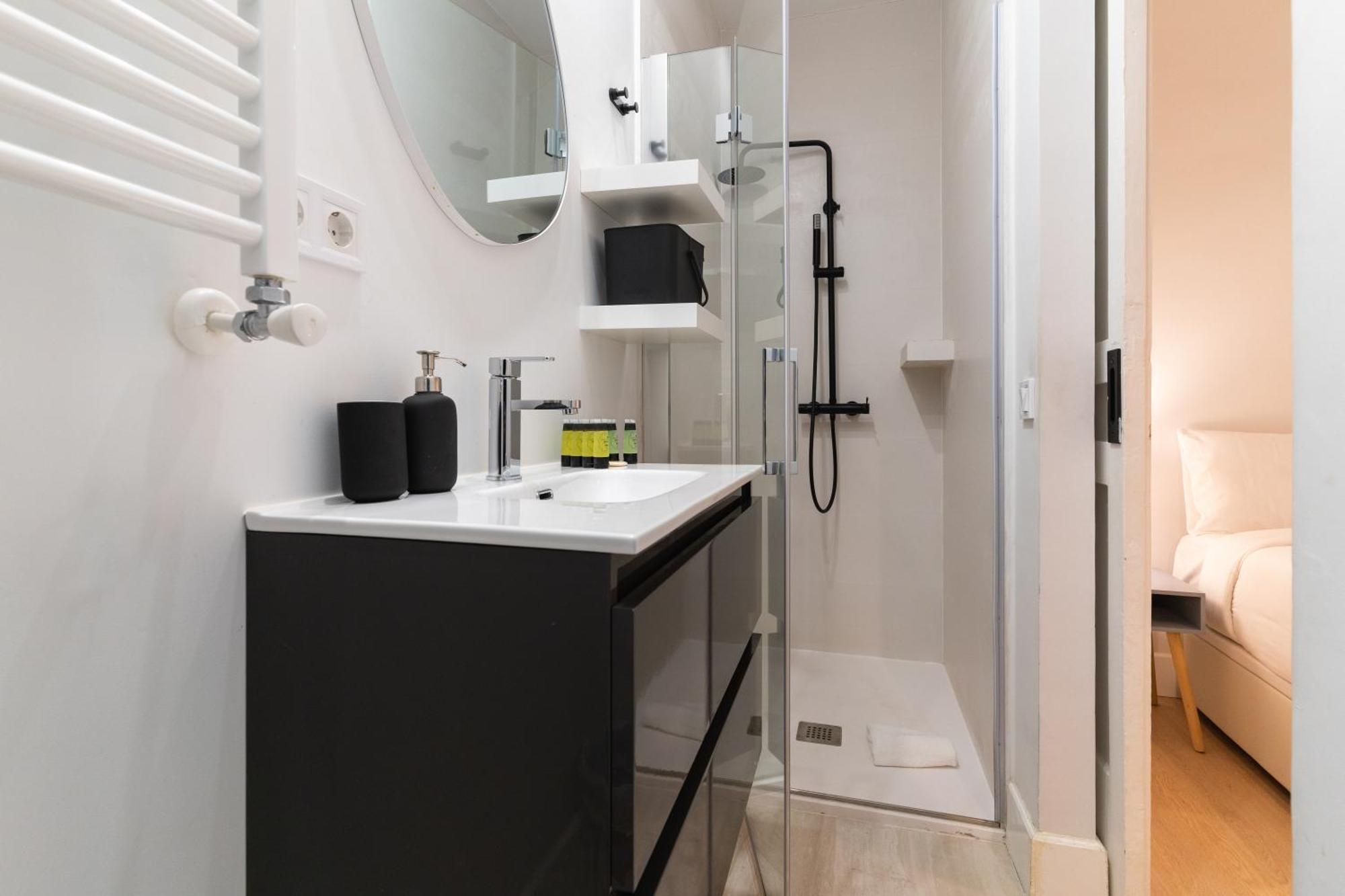 Apartamento Cozy And Central-1Bd 1Bth- Cortes Madrid Exterior foto